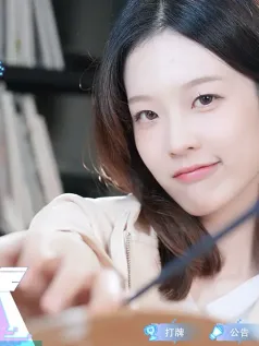 《女神氪金系统》明年发售 Steam页面开放